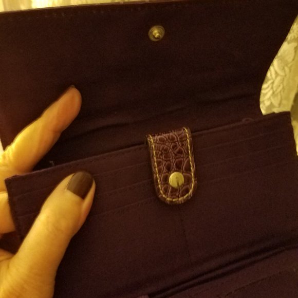 GORGEOUS PURPLE ANIMAL EMBOSSED WALLET WITH CHECK BOOK HLD AND CREDIT CARD SLOTS - Picture 10 of 13